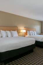 Hotel Campus Inn & Suites photo 1
