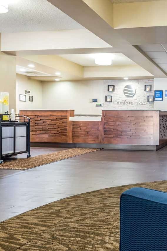 Hotel Comfort Inn Collinsville near St. Louis photo 4