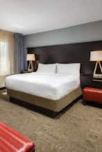 Hotel Staybridge Suites Fairfield Napa Valley Area, an IHG Hotel photo 2