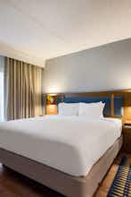 Hotel Sonesta Select Philadelphia Airport photo 1