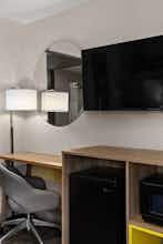 Hotel Days Inn Lakewood South Tacoma photo 3