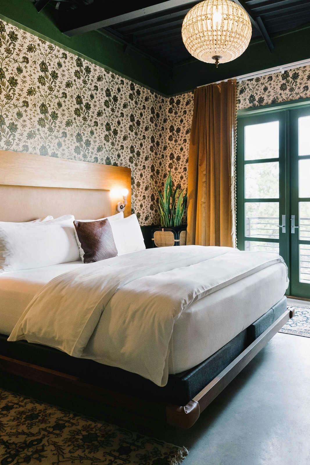 Hotel The Frances Modern Inn photo 4