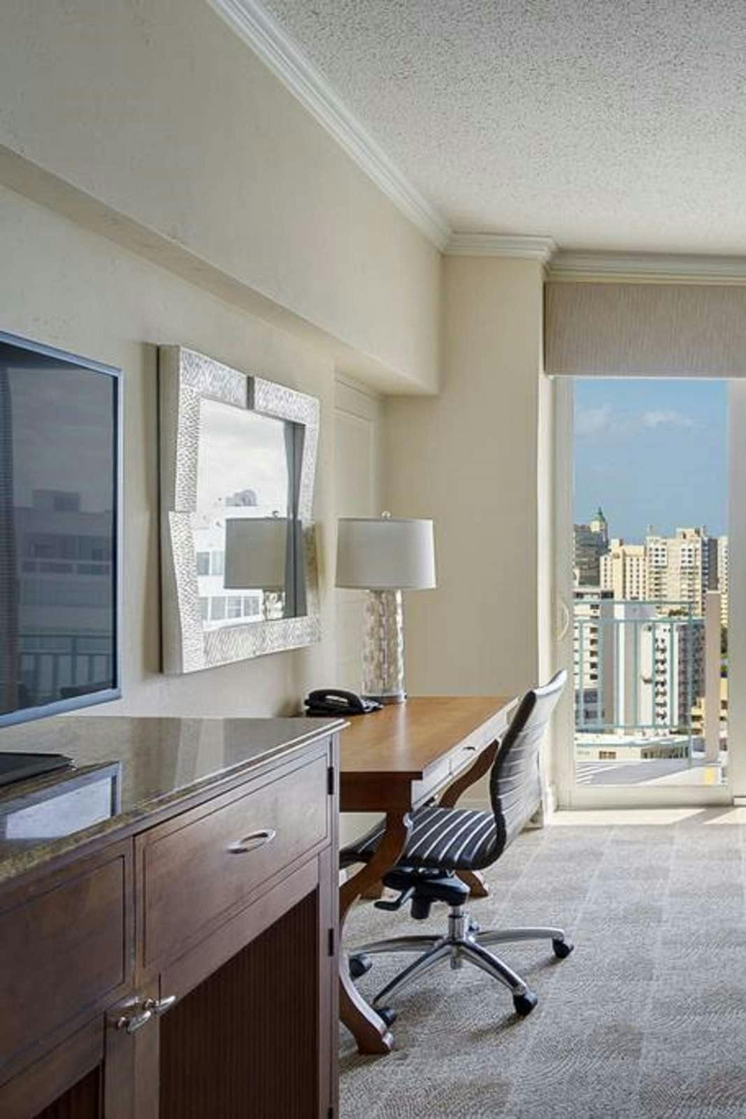 Hotel San Juan Marriott Resort and Stellaris Casino photo 4