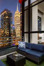 Hotel DoubleTree by Hilton Hotel New York City - Chelsea photo 1