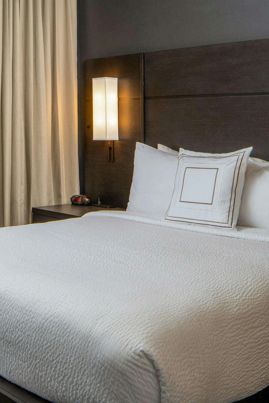 Hotel Sonesta ES Suites New Orleans Convention Center photo 1