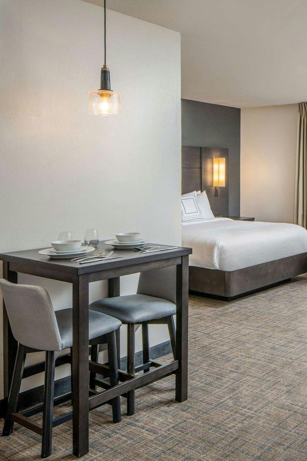 Hotel Sonesta ES Suites New Orleans Convention Center photo 2