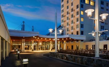 Newport Harbor Island Resort