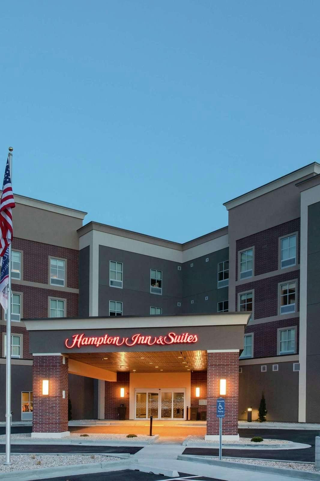 Hotel Hampton Inn & Suites Logan photo 4