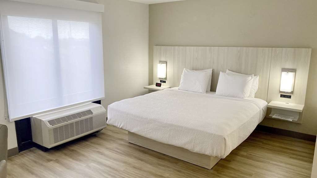 Hotel Best Western Plus Sugar Land/Stafford photo 1