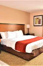 Hotel Sure Stay Plus By Best Western Reading North photo 1
