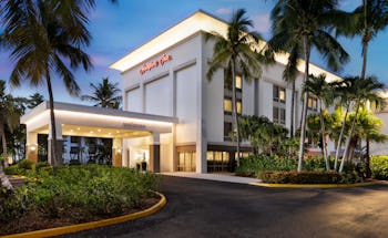 Hampton Inn Naples-Central