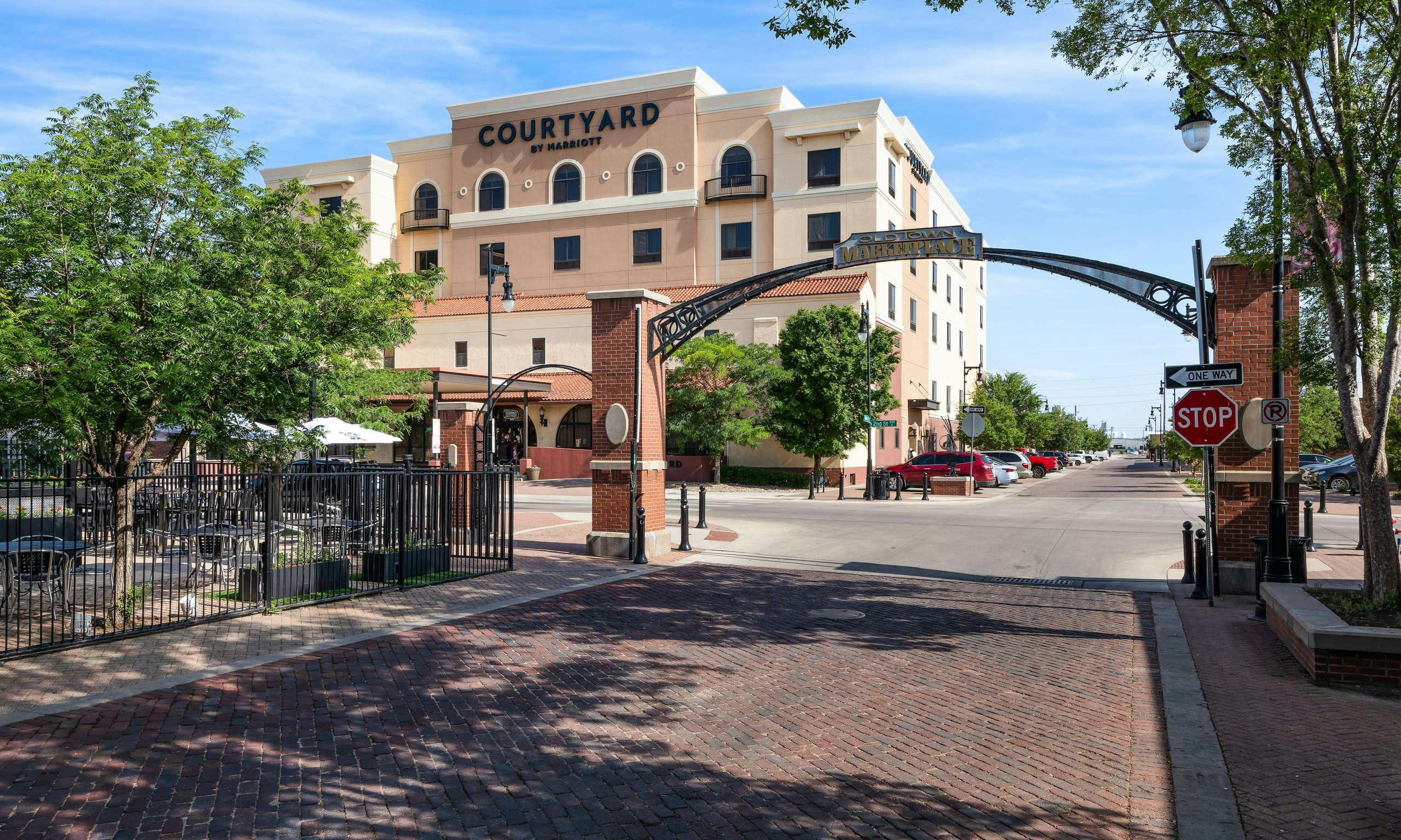 Courtyard by Marriott Wichita At Old Town