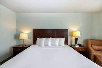 Hotel Baymont Rapid City photo 1