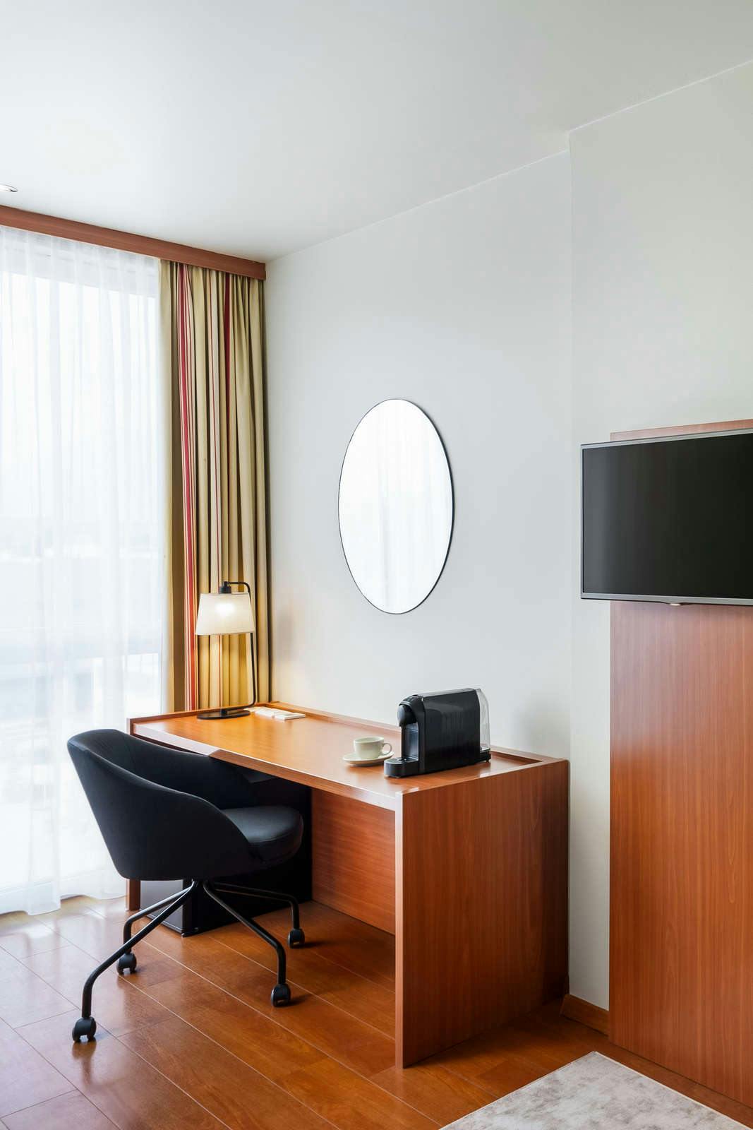 Hotel Leonardo Hotel Salzburg Airport photo 3