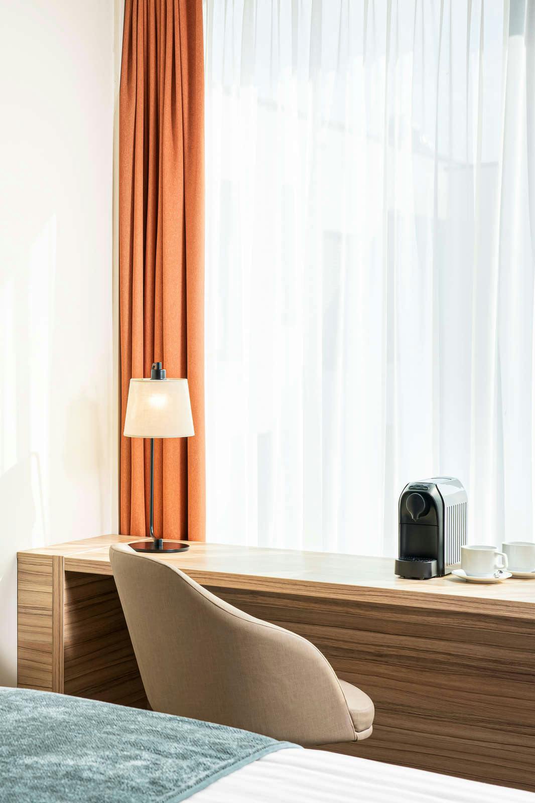 Hotel Leonardo Boutique Hotel Linz City Center photo 4
