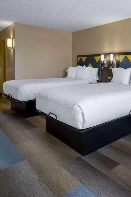 Hotel Days Hotel by Wyndham North Bergen /NYC Area photo 3