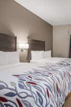 Hotel Red Roof Inn Lancaster, TX photo 3