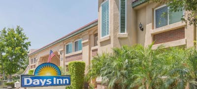 Days Inn by Wyndham Near City Of Hope