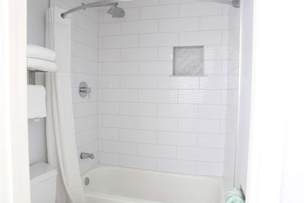 Hotel Days Inn by Wyndham Near City Of Hope photo 5