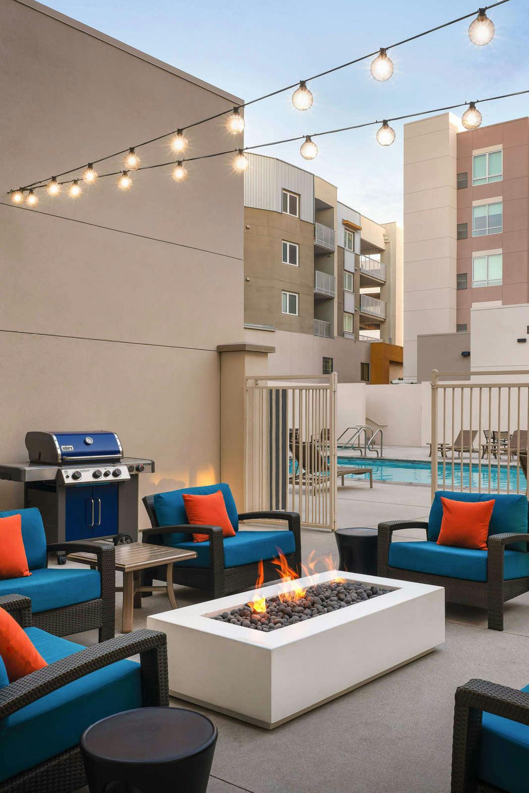 Hotel Hyatt House LA - University Medical Center photo 1