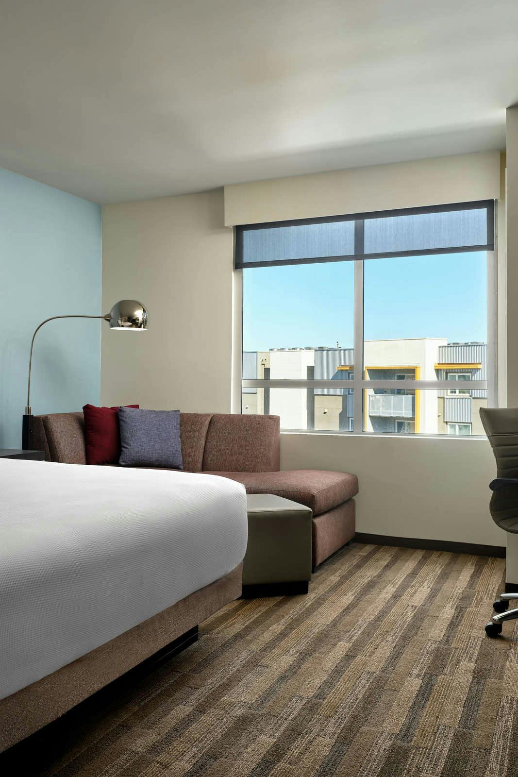 Hotel Hyatt House LA - University Medical Center photo 5