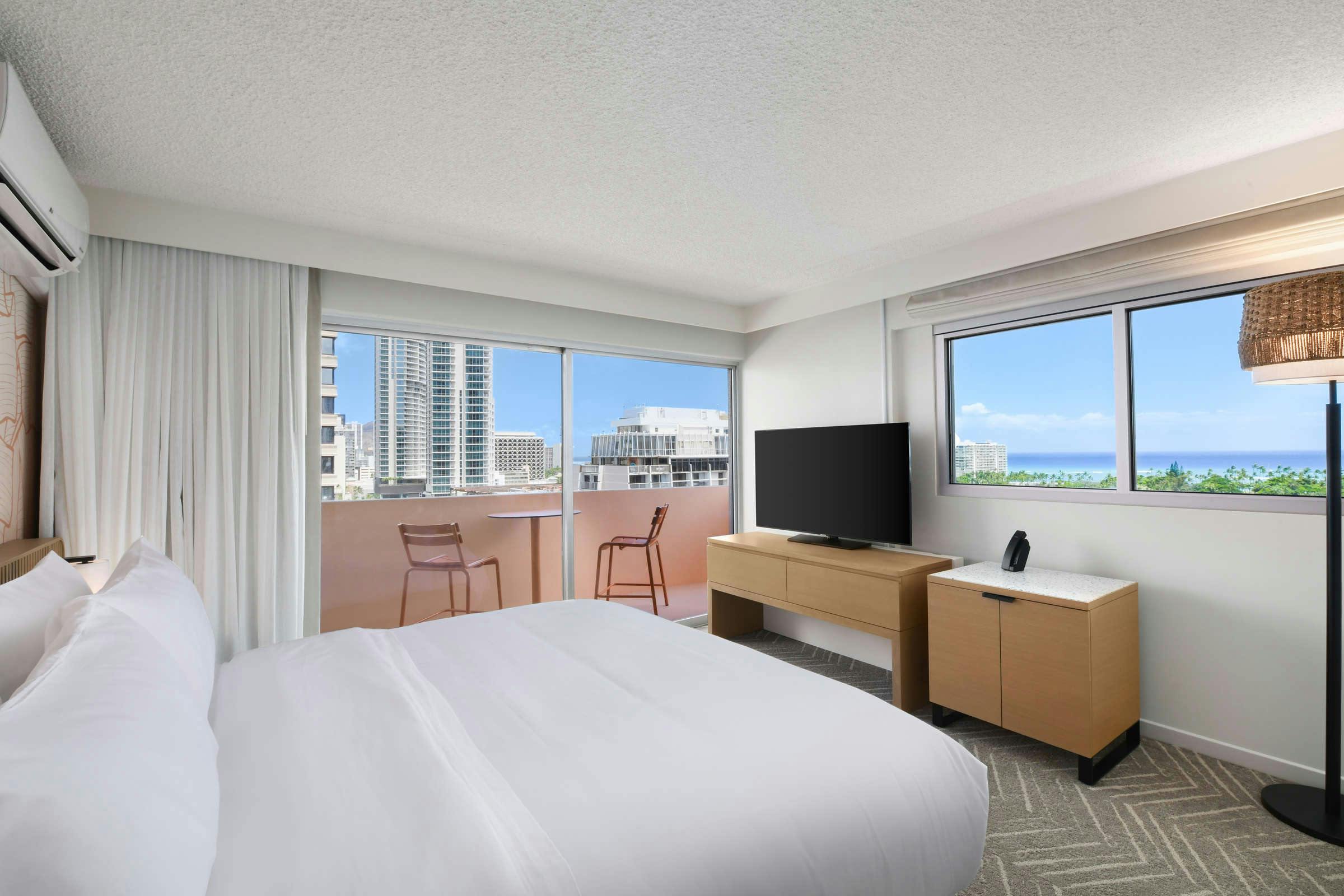 Romer Waikiki at the Ambassador, Waikiki - HotelTonight