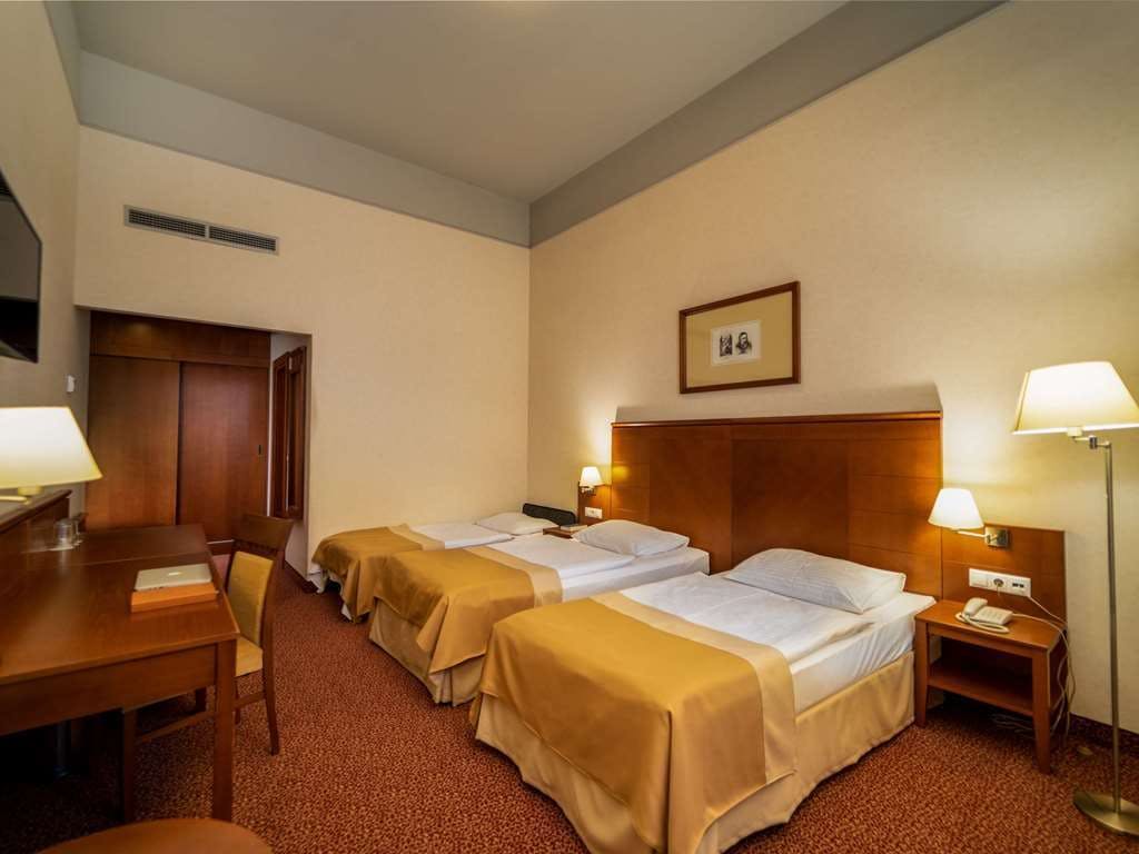 Hotel Mercure Szekesfehervar Magyar Kiraly photo 2