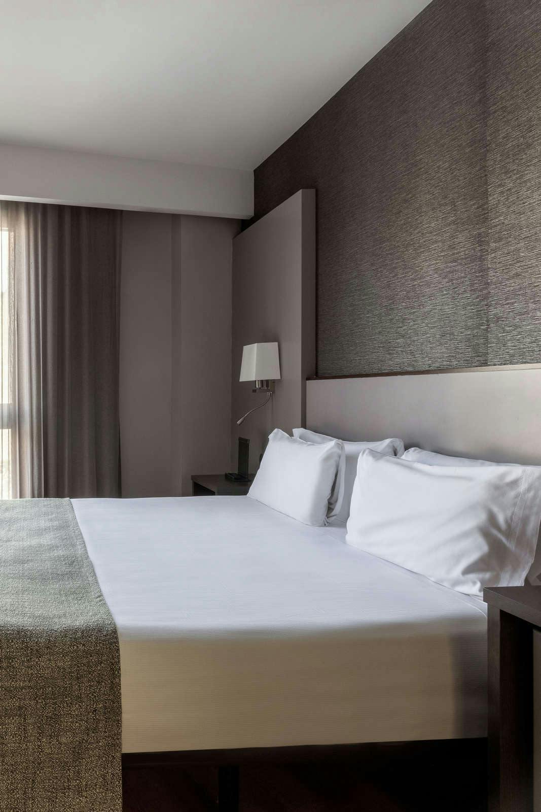 Hotel Catalonia Atenas photo 2