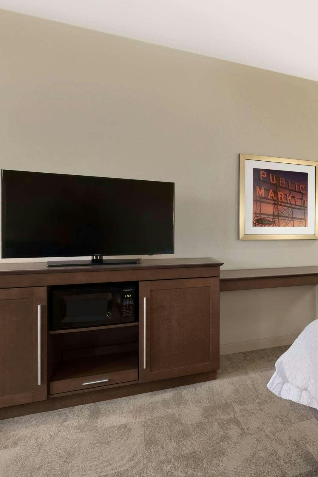 Hotel Hampton Inn & Suites Seattle/Renton photo 3