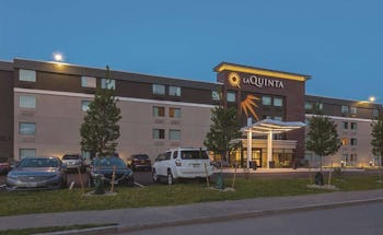 La Quinta Inn & Suites by Wyndham Portland DT/Maine Med