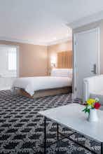 Hotel Beverly Hills Plaza Hotel & Spa photo 1