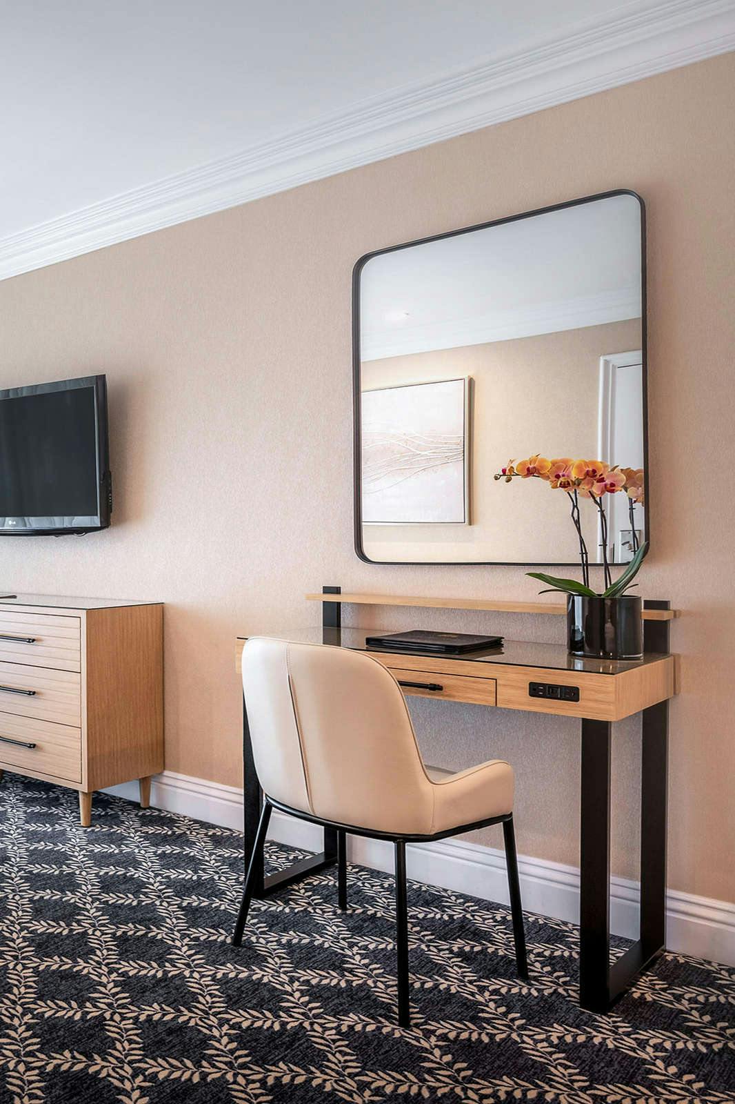 Hotel Beverly Hills Plaza Hotel & Spa photo 5