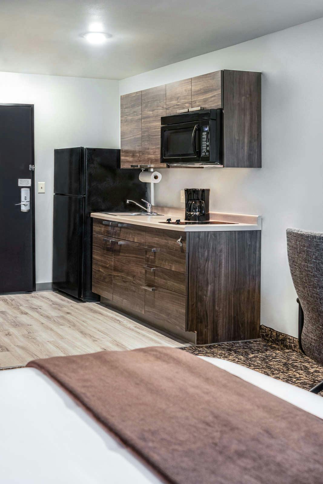 Hotel My Place Hotel-East Moline Quad Citites, IL Twitter photo 3