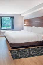 Hotel Super 8 Cornwall ON photo 3