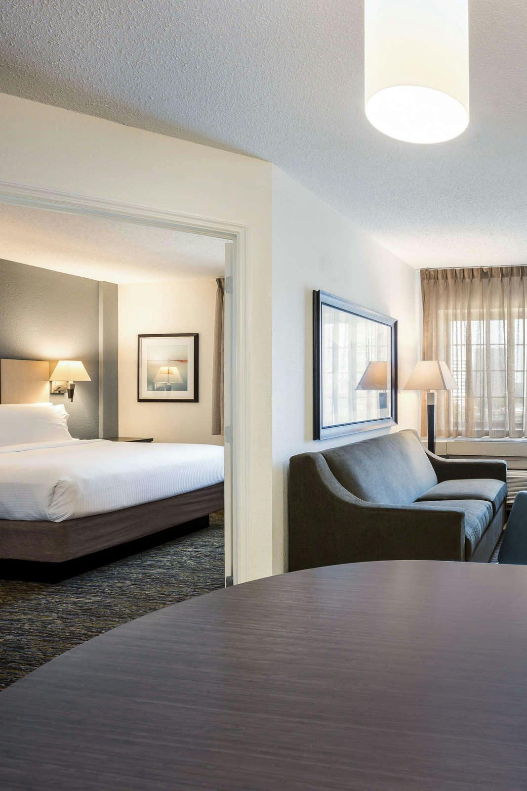 Hotel Sonesta Simply Suites Denver West Federal Center photo 1