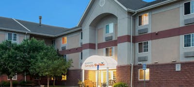 Sonesta Simply Suites Denver West Federal Center