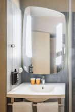 Hotel Hotel ibis Poissy photo 4