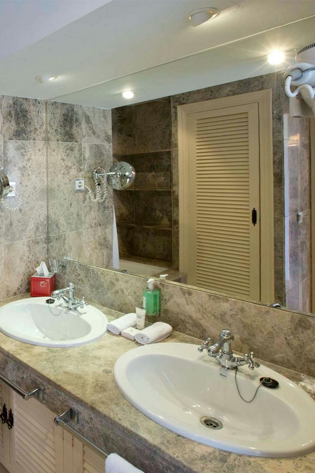 Hotel Las Lomas Village photo 3