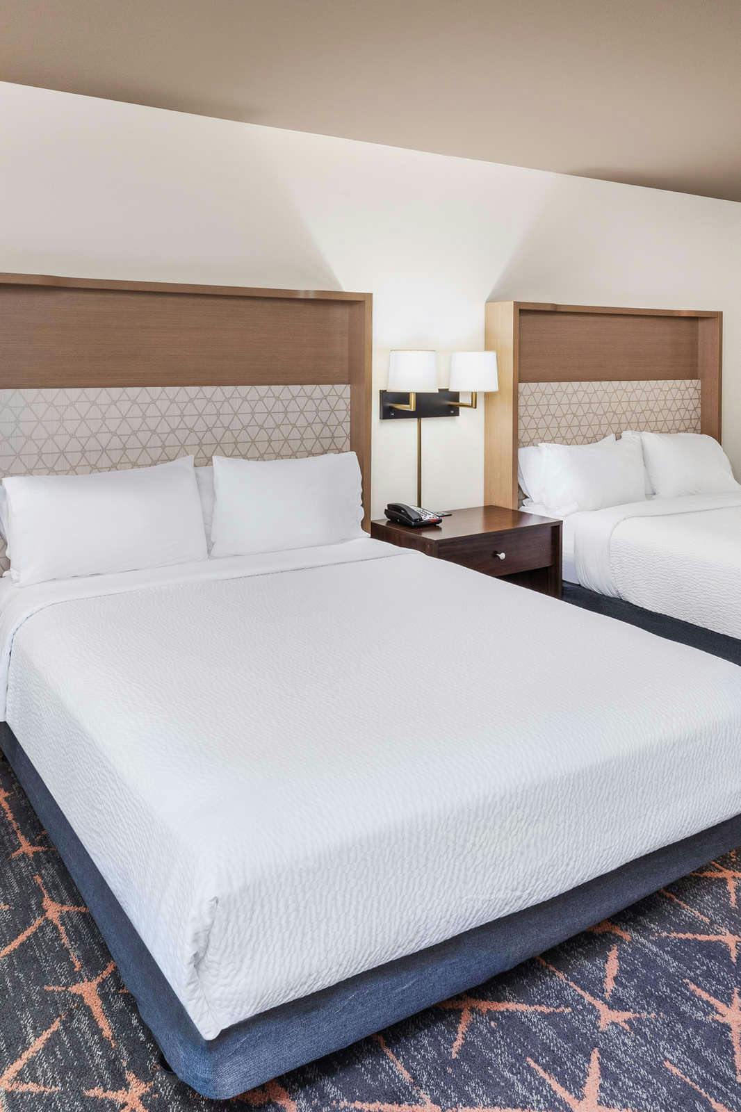 Hotel Holiday Inn Hotel & Suites Stillwater University West photo 2