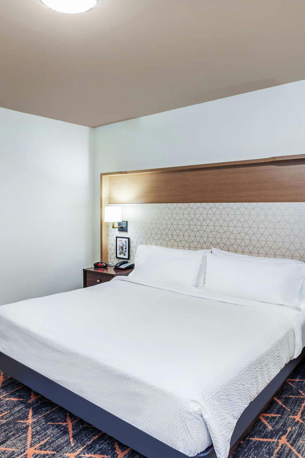 Hotel Holiday Inn Hotel & Suites Stillwater University West photo 1