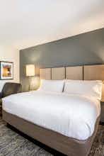 Hotel Sonesta Simply Suites Salt Lake City Airport photo 1