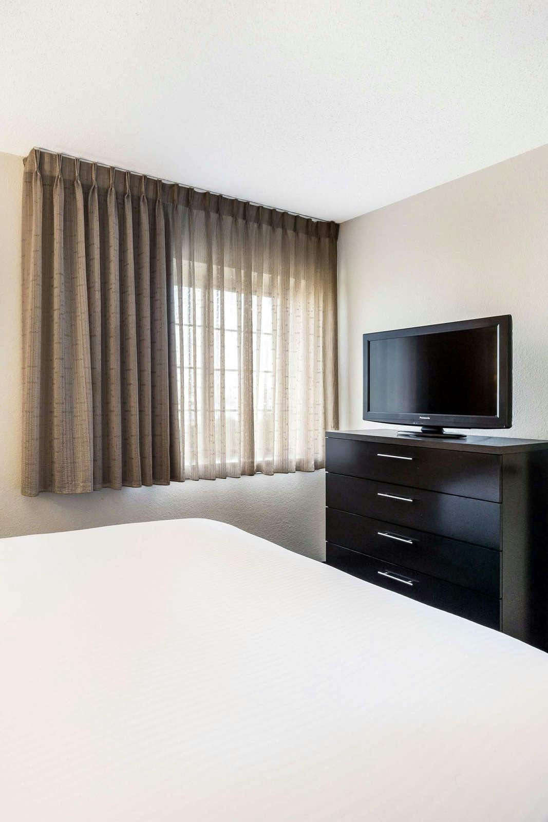 Hotel Sonesta Simply Suites Salt Lake City Airport photo 3
