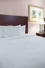 Hotel Embassy Suites by Hilton Kansas City Plaza photo 2