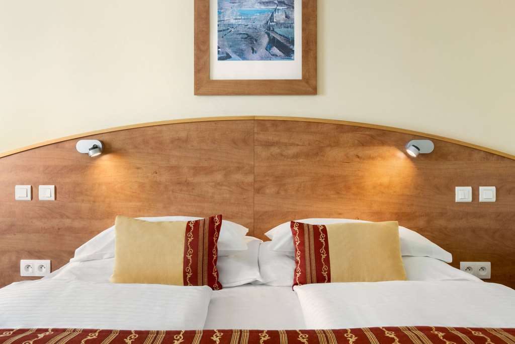 Hotel Amedia Express Prag, Trademark Collection by Wyndham photo 1