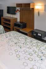 Hotel HomeTowne Studios Mystic - New London photo 5
