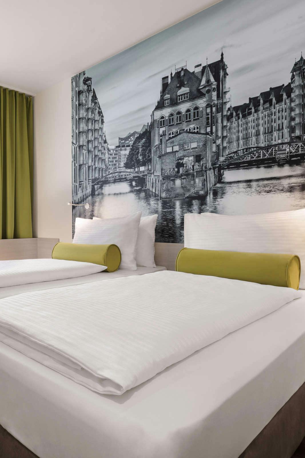 Hotel Super 8 by Wyndham Hamburg Mitte photo 2