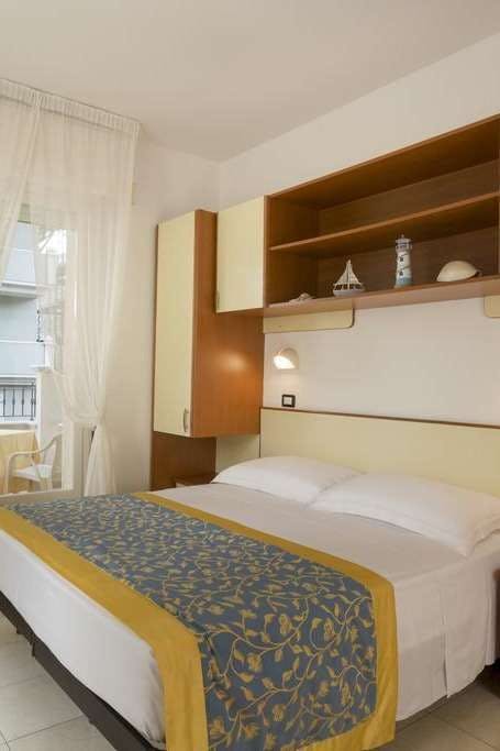 Hotel Hotel Cannes Riccione photo 1