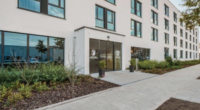 Super 8 by Wyndham Munich North