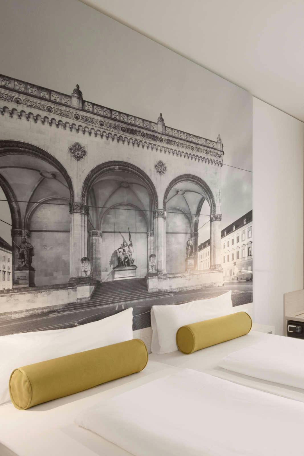 Hotel Super 8 by Wyndham Munich North photo 2