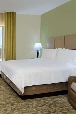 Hotel Candlewood Suites Dallas Frisco Nw Toyota Ctr photo 2